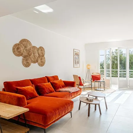 Le Grand Bois Elegant Et Chaleureux Avec Balcon, Au Calme Et A Deux Pas Du Centre-ville Lägenhet *